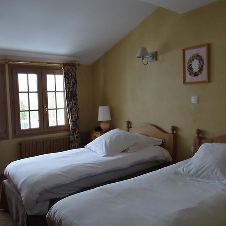 Auberge Des Chasseurs Échenevex Oda fotoğraf